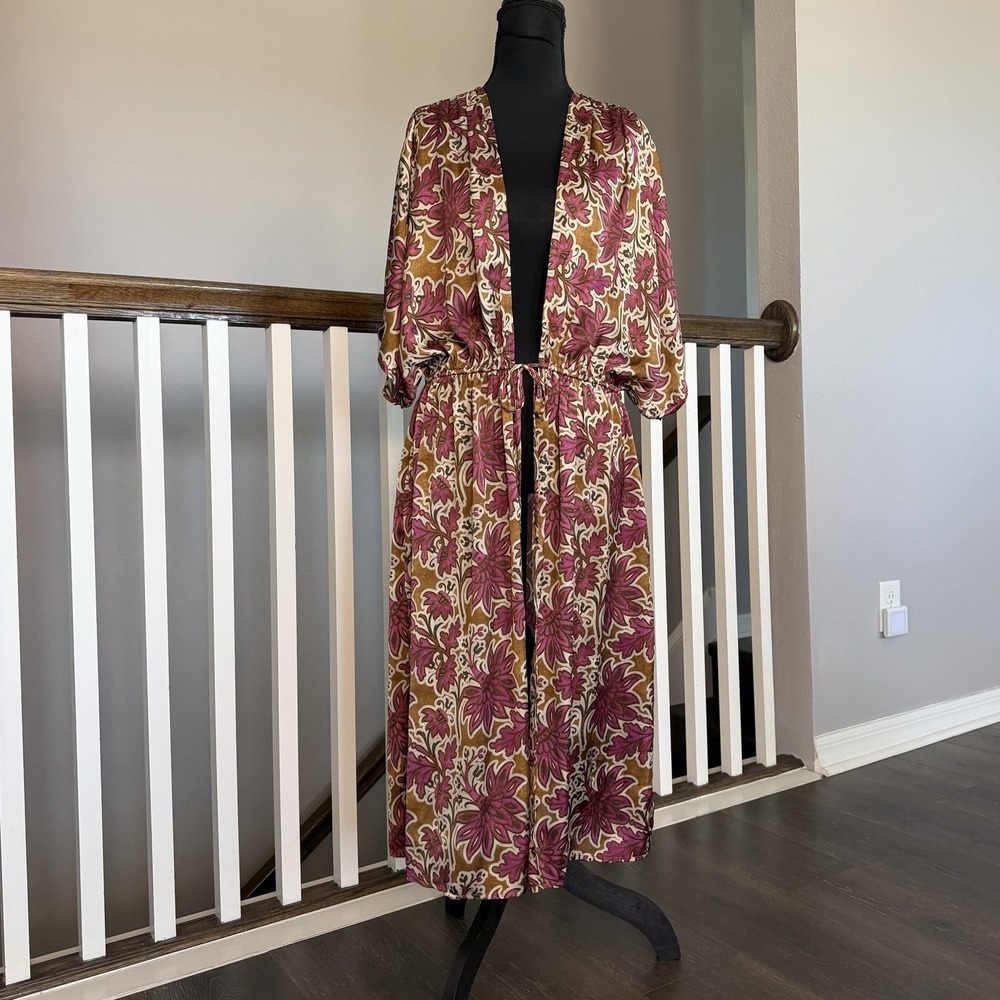 Evereve NWT Toni Wrap Satin Floral Kimono Duster Cardigan M/L Boho Coquette